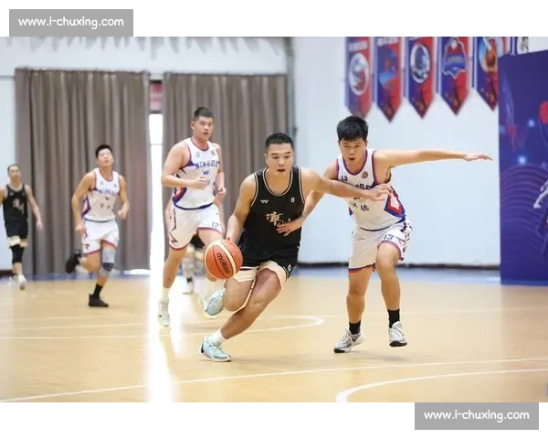 篮球比赛实时直播官网入口精彩赛事不容错过让您第一时间掌握最新战况 - 副本