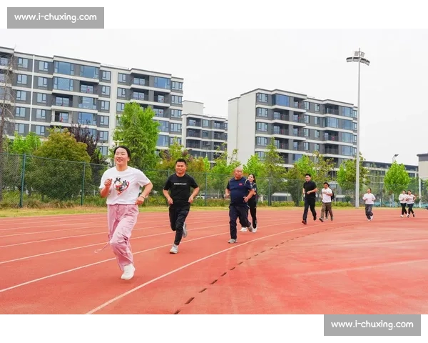 适合上班族关注的精彩体育赛事推荐提升运动兴趣与休闲娱乐体验 - 副本 - 副本 (4) - 副本 - 副本